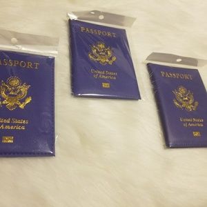 🛫NEW🛬 Travelista Passport Covers.